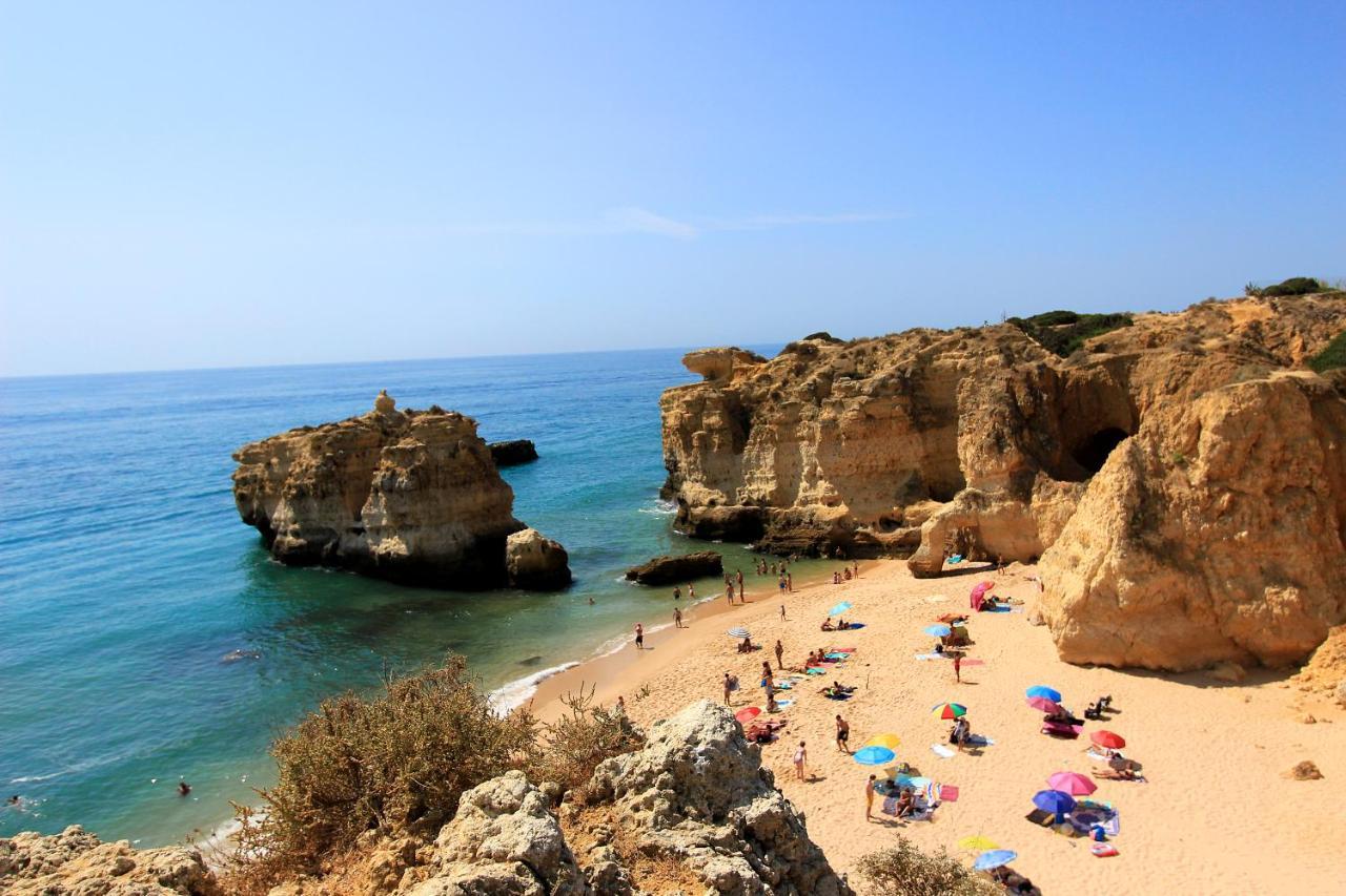 Warm Yellow Albufeira Dış mekan fotoğraf